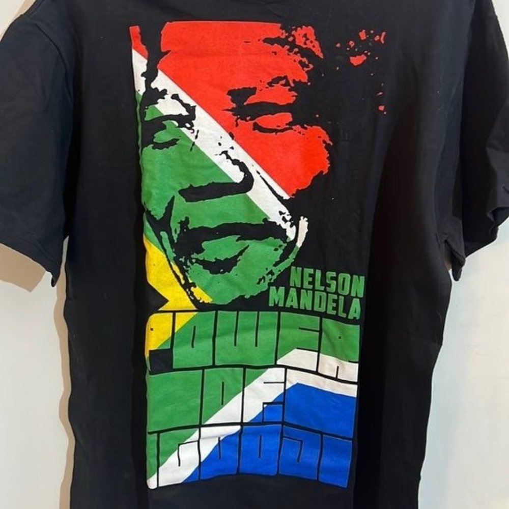 Nelson Mandela Power of Good Mens Medium T Shirt